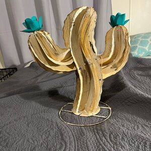 SUPER CUTE CACTUS DECOR